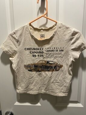GM Chevrolet Camaro Graphic Crop Top - Cream